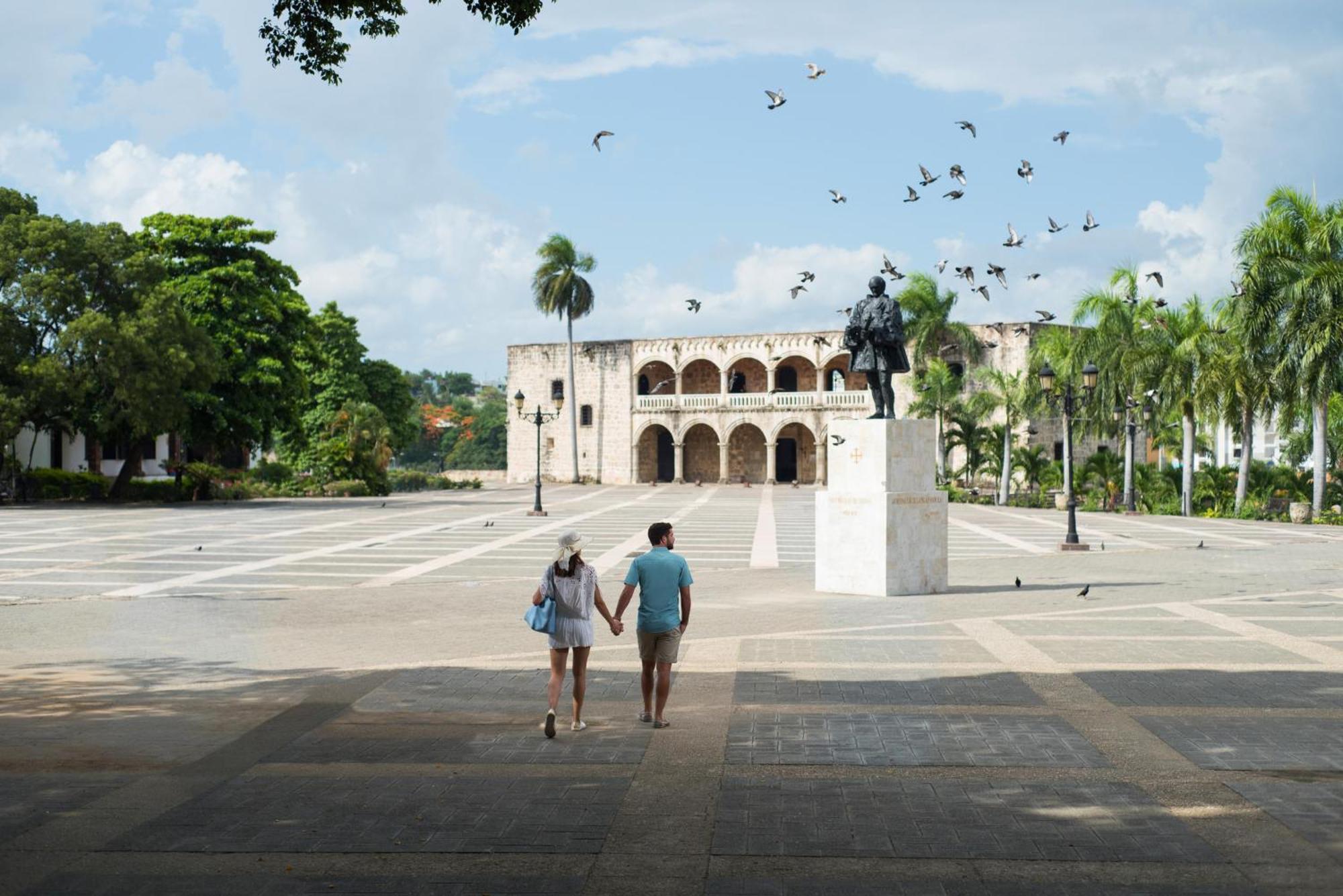 Отель Hodelpa Caribe Colonial Санто-Доминго Экстерьер фото